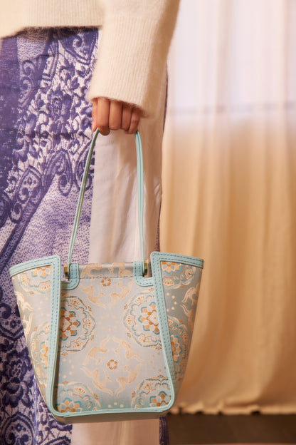 Tote bag-Baohua Running Deer