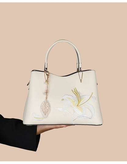 Handheld Bag-Embroidered Fragrant Lily
