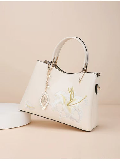 Handheld Bag-Embroidered Fragrant Lily